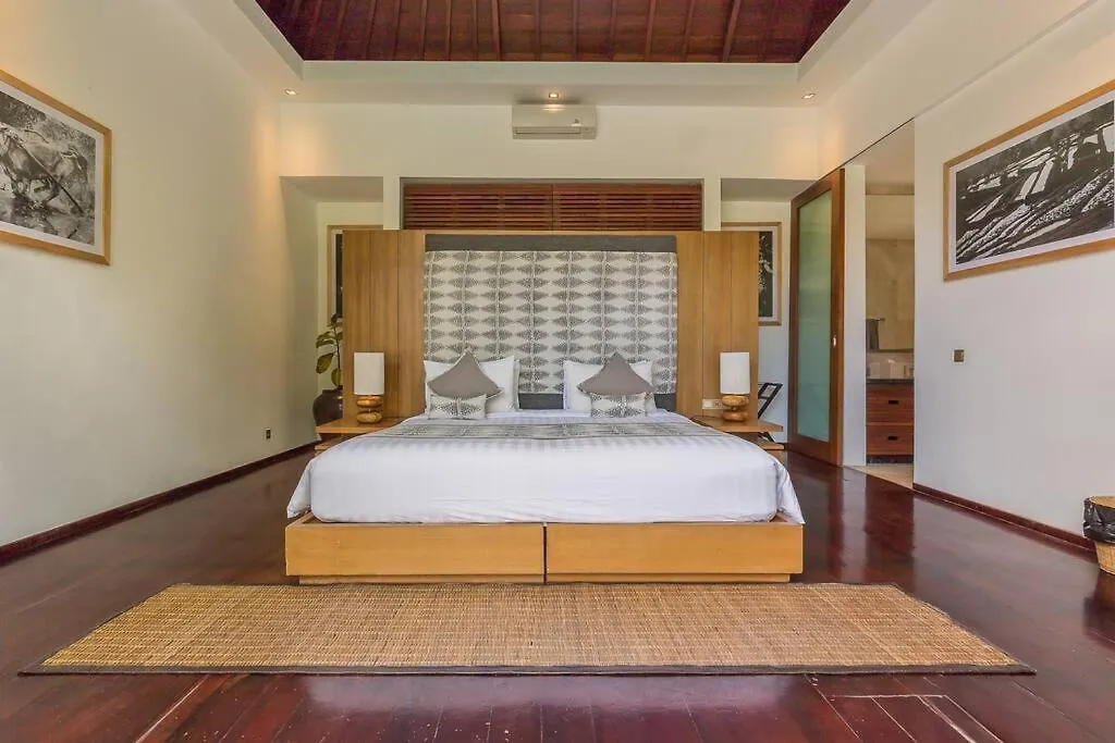 Eshara 123 In Oberoi Our 8 Bedroom Villa With 3 Pool Close To Beach Seminyak
