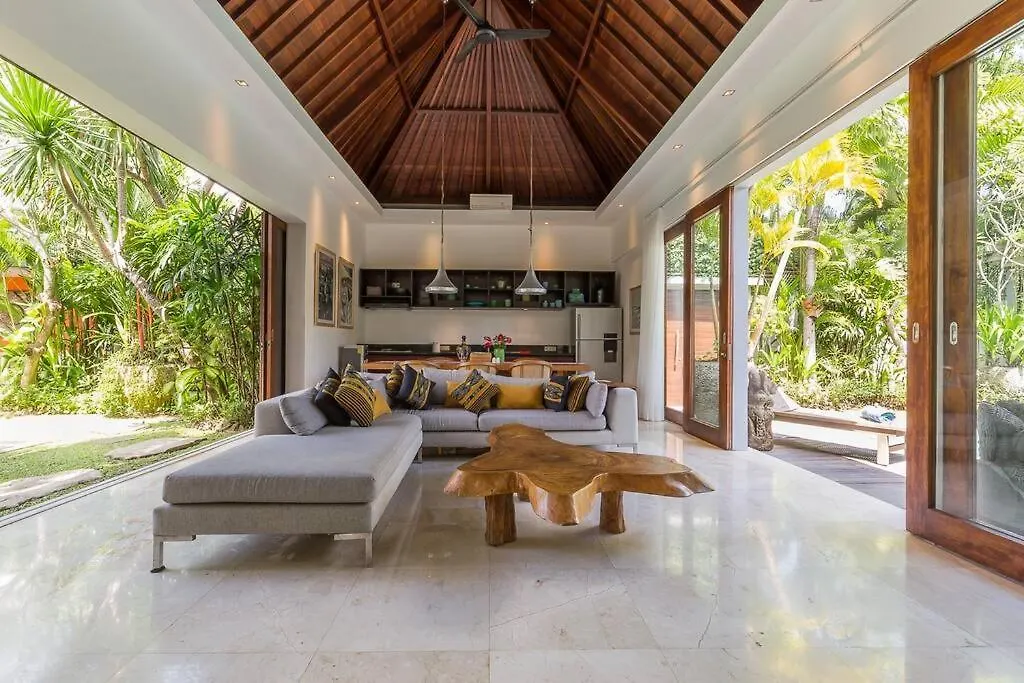 Eshara 123 In Oberoi Our 8 Bedroom Villa With 3 Pool Close To Beach Seminyak